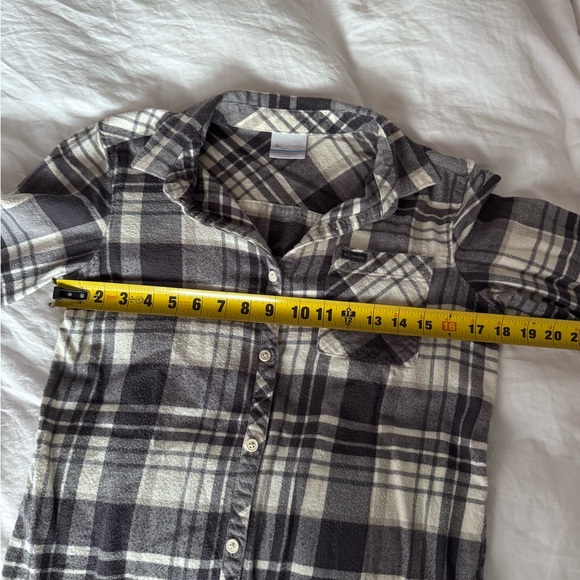 Columbia Black & White Plaid Flannel Button-Up Shirt - Picture 3 of 6